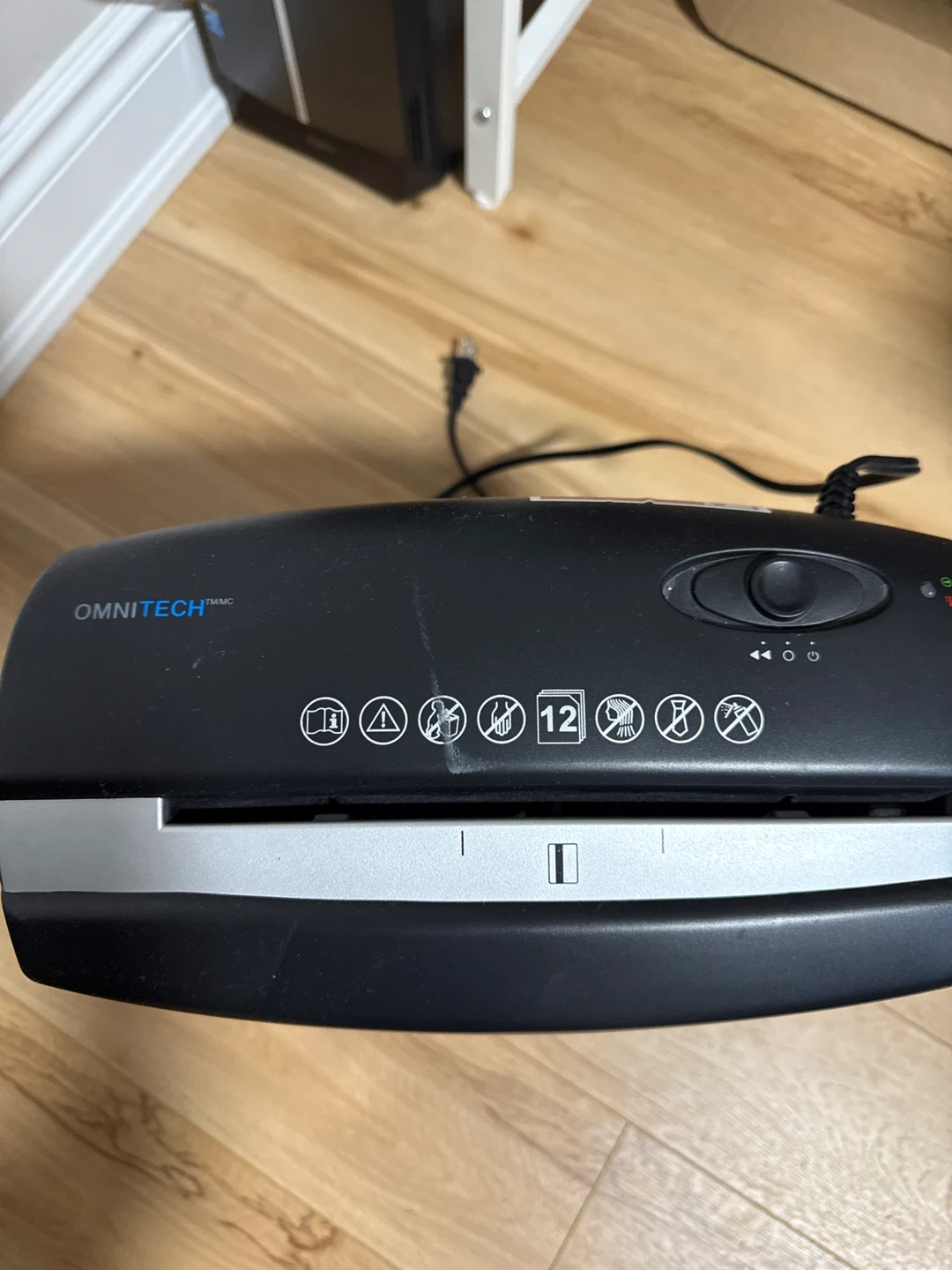 Omnitech 12-Sheet Shredder