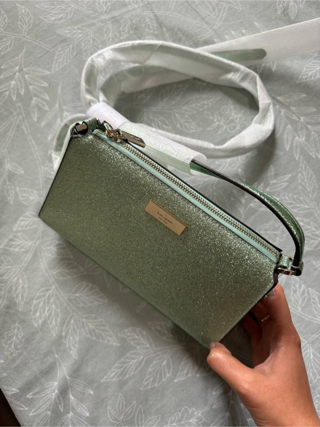 Moving out sale-New Kate Spade Green Glitter Crossbody Bag image indicator(2)