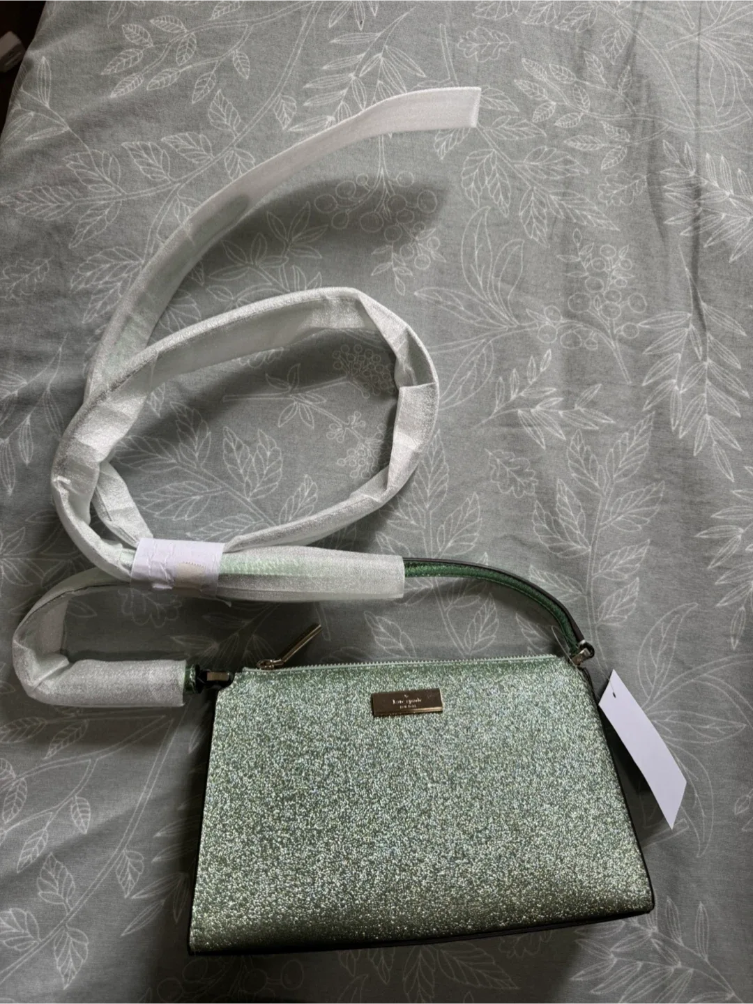 New Kate Spade Green Glitter Crossbody Bag thumbnail