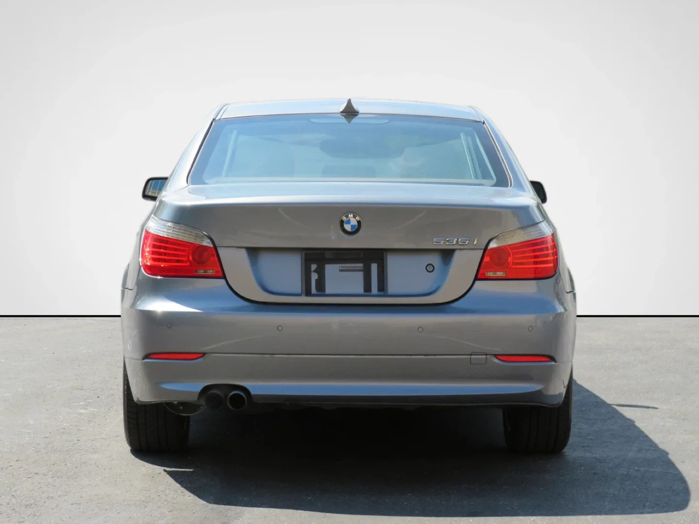 2009 BMW 535i Sedan - Silver image indicator(4)