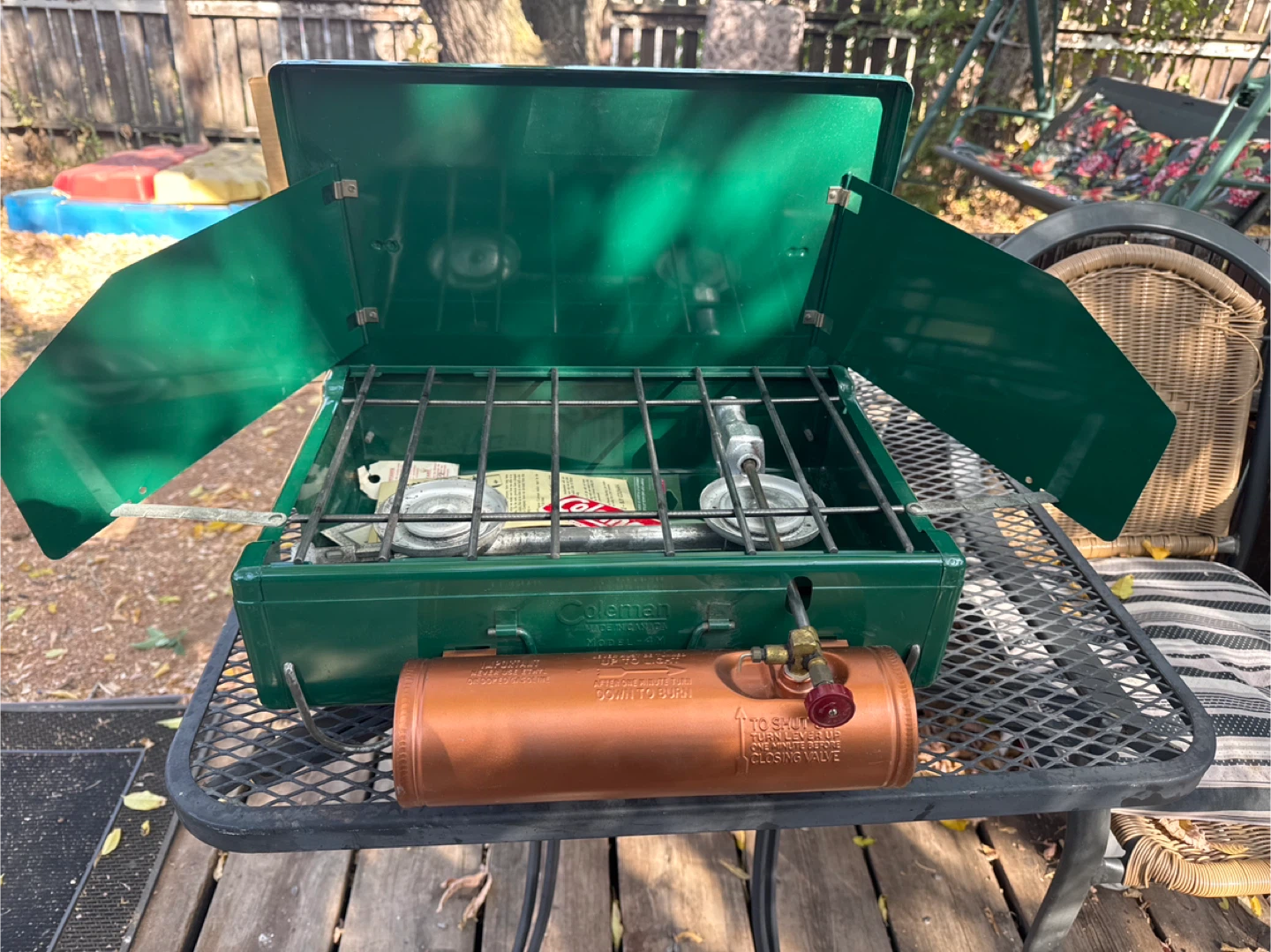 Coleman 4M Camp Stove - Vintage