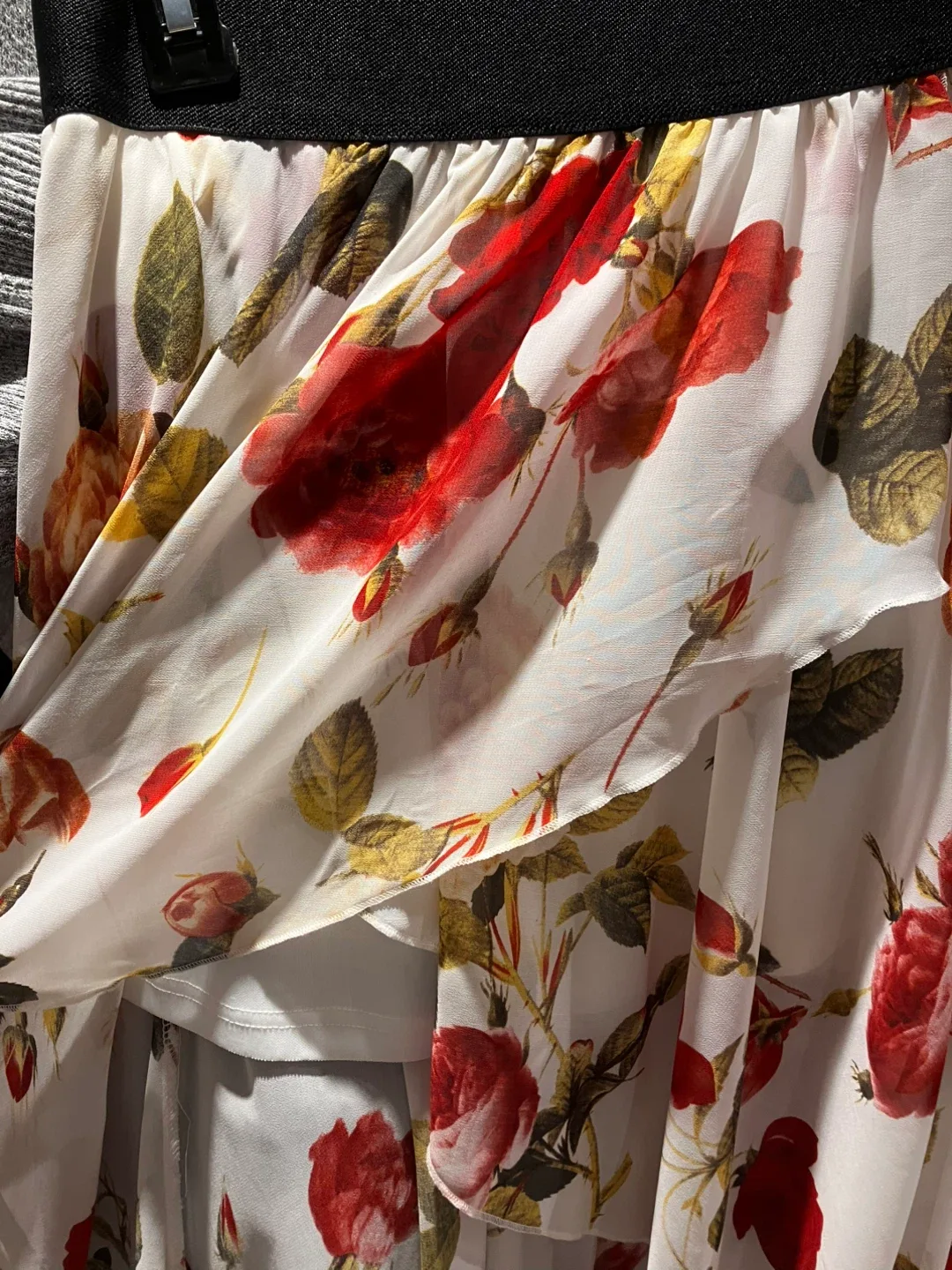 Floral Print Skirt - Size M image indicator(3)