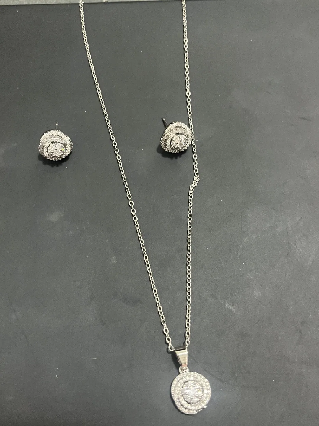 Necklace and Earrings Set - White image indicator(2)