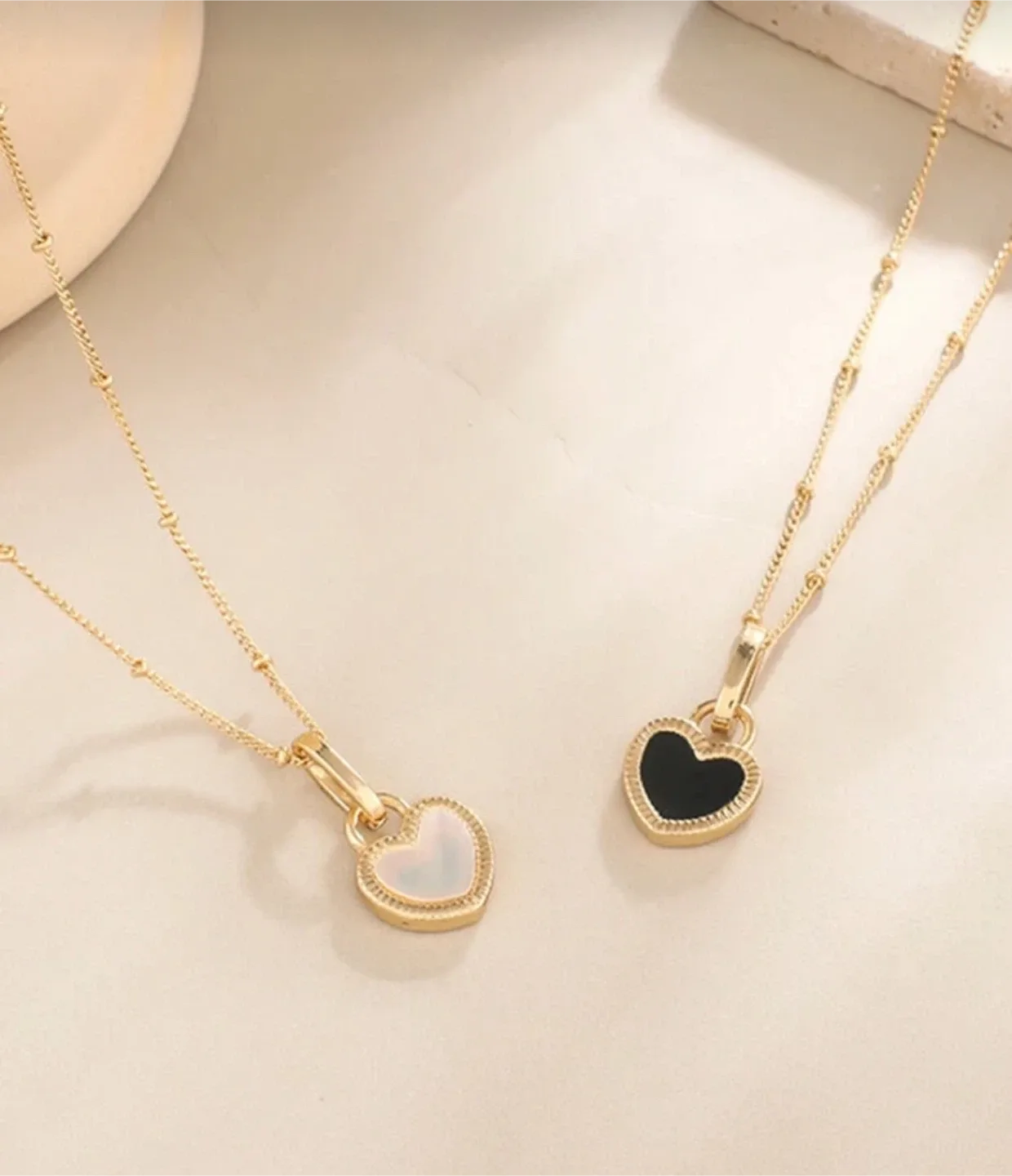 2way black white  Heart Pendant Necklace thumbnail