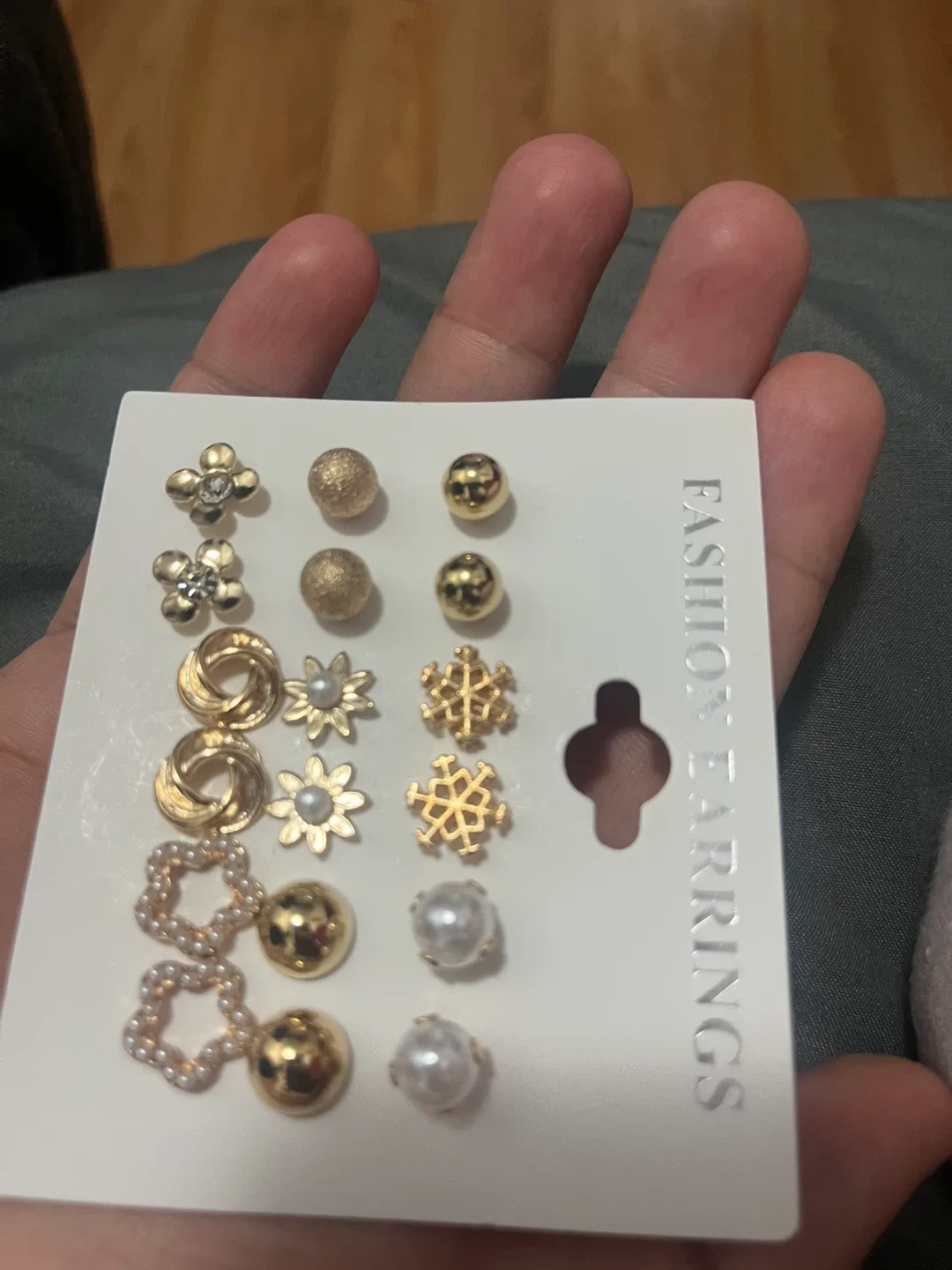 Fashion Earrings - Gold Tone Studs image indicator(2)