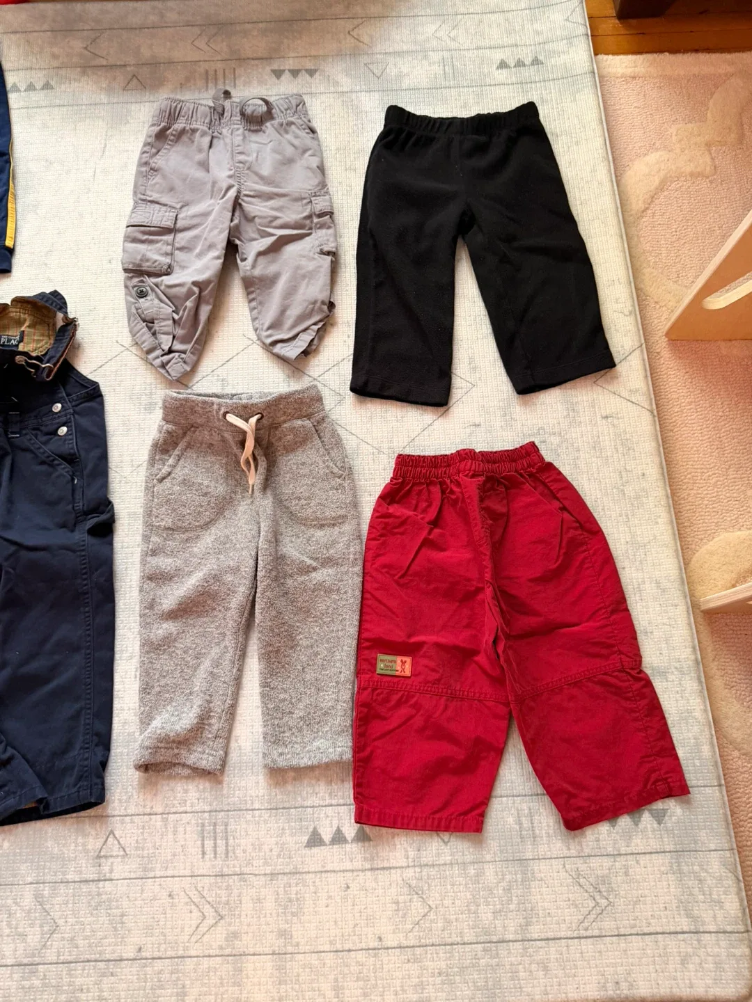 Kids Clothes Bundle: Gap, OshKosh, children’s Place, image indicator(5)