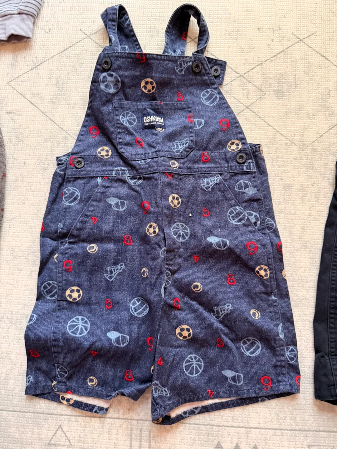 Kids Clothes Bundle: Gap, OshKosh, children’s Place, image indicator(2)