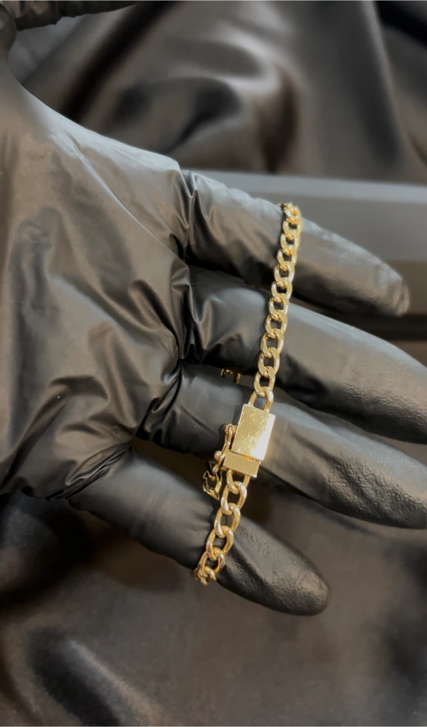 💎 Authentic 18K Gold Cuban Bracelet - photo 4