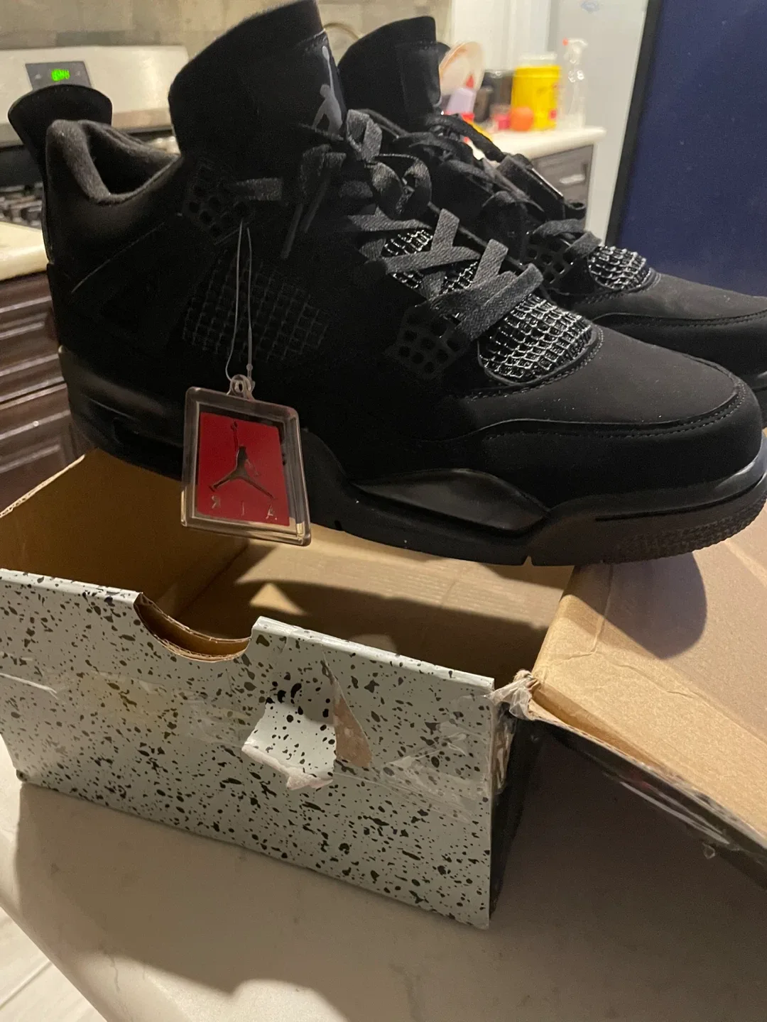 Air Jordan 4 Retro Black Cat Size 12 thumbnail