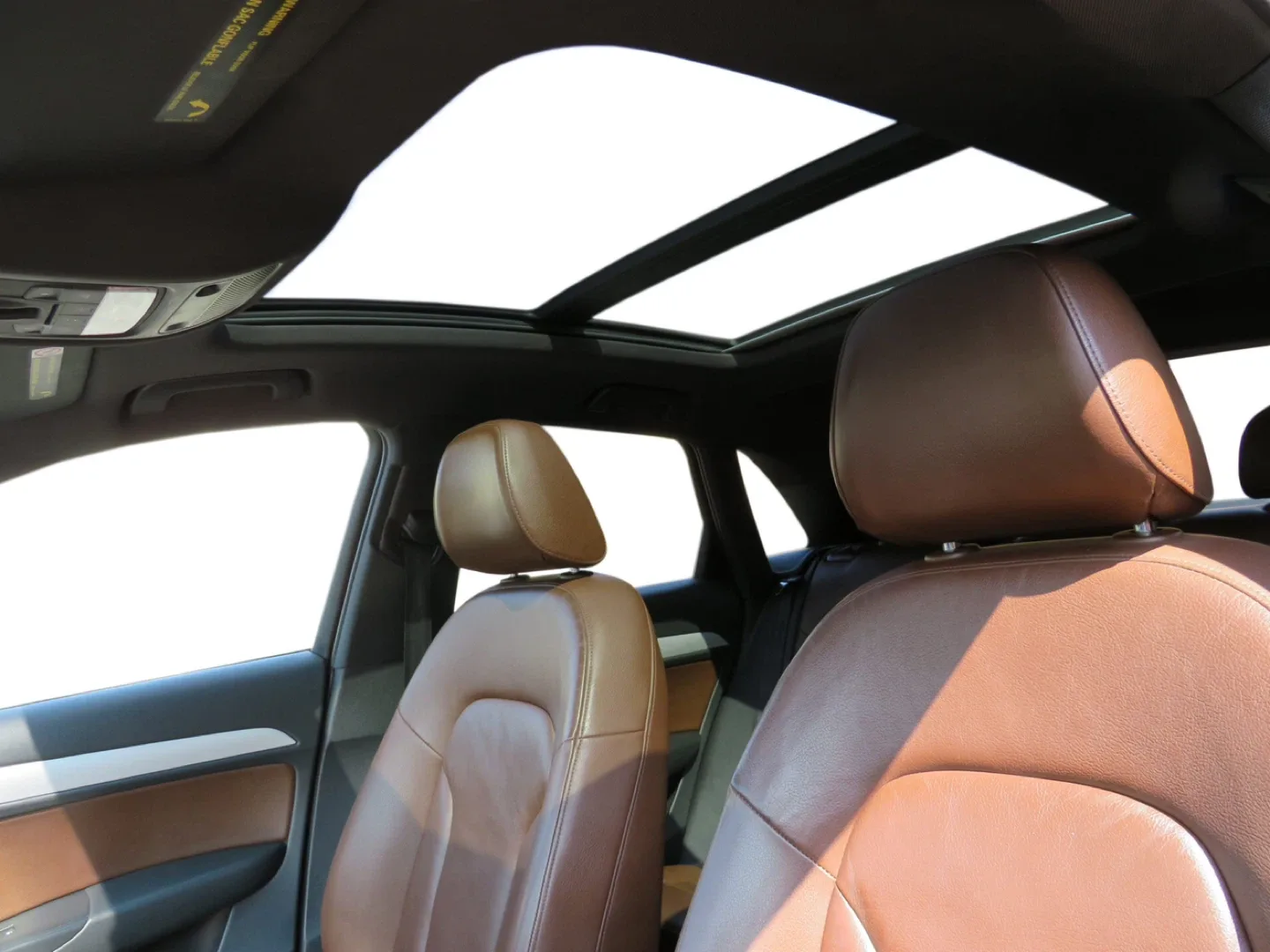 2017 Silver Audi Q3 SUV image indicator(7)