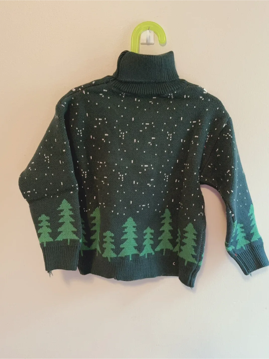 Christmas Sweater - Green with Trees & Reindeer image indicator(2)