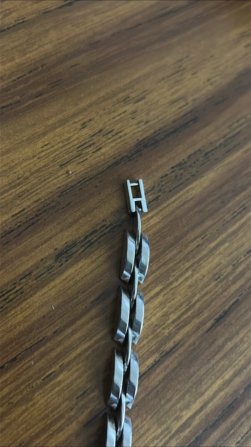 Silver Bracelet image indicator(4)