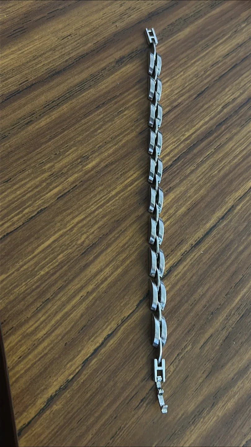 Silver Bracelet image indicator(2)