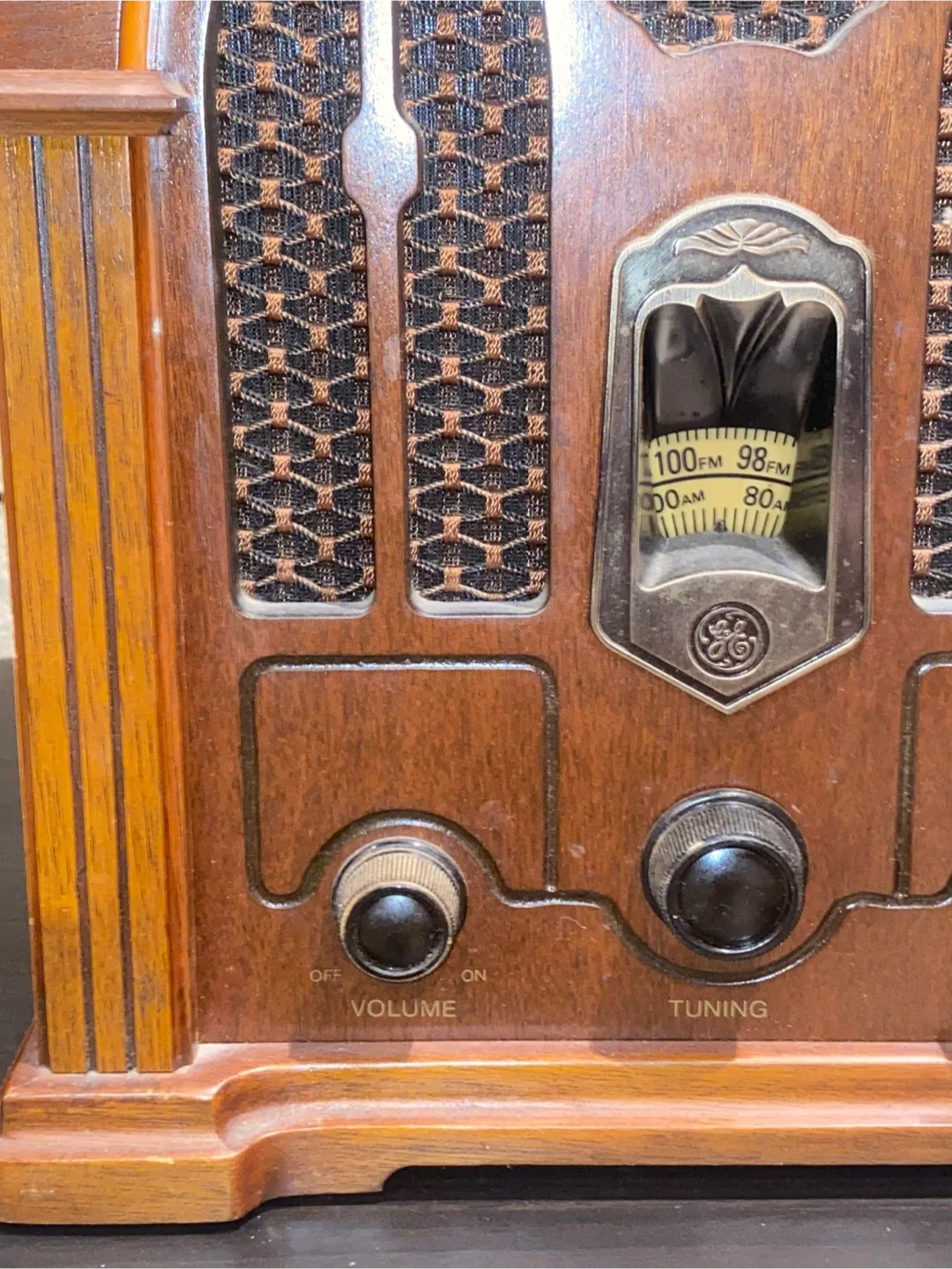 Vintage General Electric Radio image indicator(2)