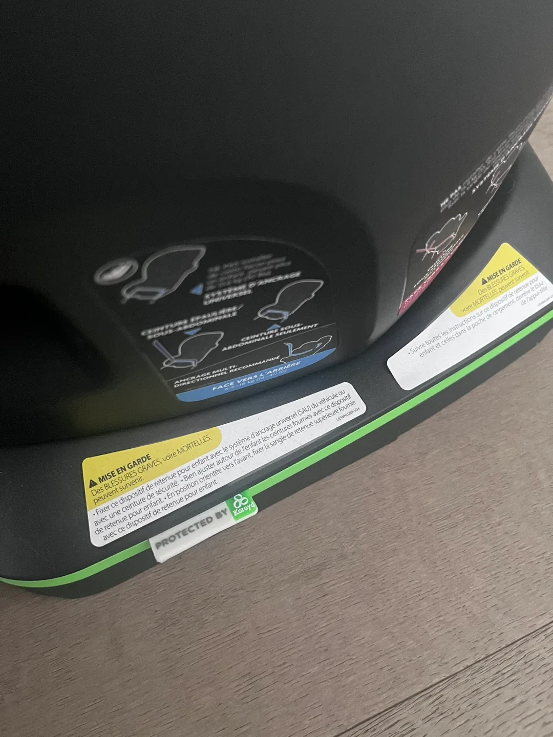 UPPAbaby Convertible Car Seat with all documentation - Lucca image indicator(9)