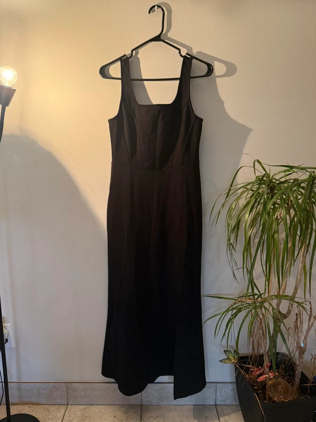 Black Maxi Dress image indicator(2)