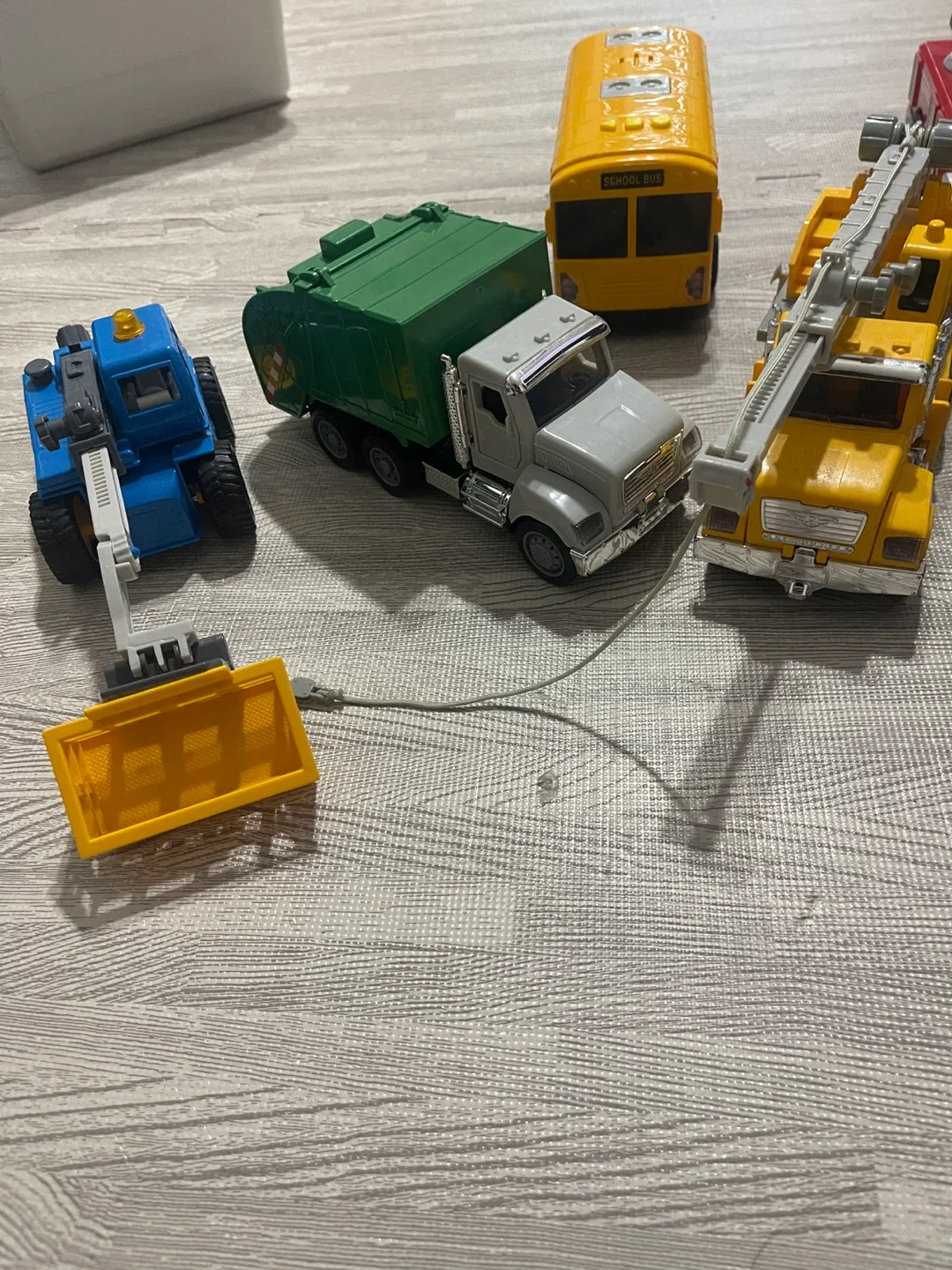 Indigo lights/sounds and functional Utility vehicles lot image indicator(2)