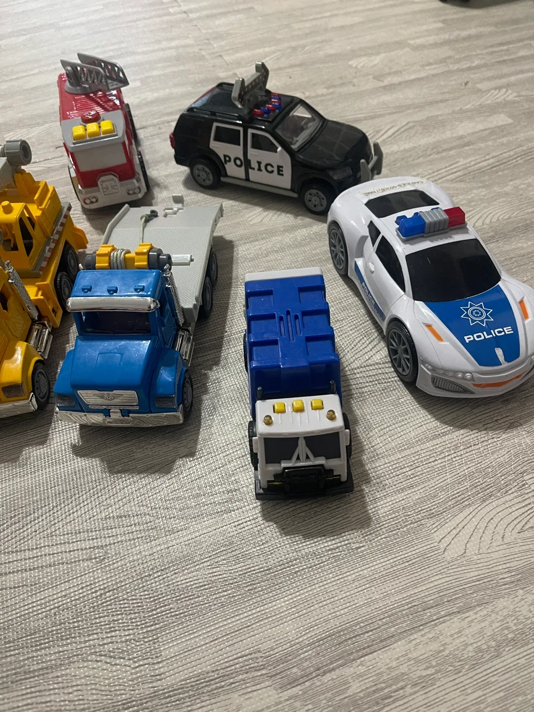 Indigo lights/sounds and functional Utility vehicles lot image indicator(3)