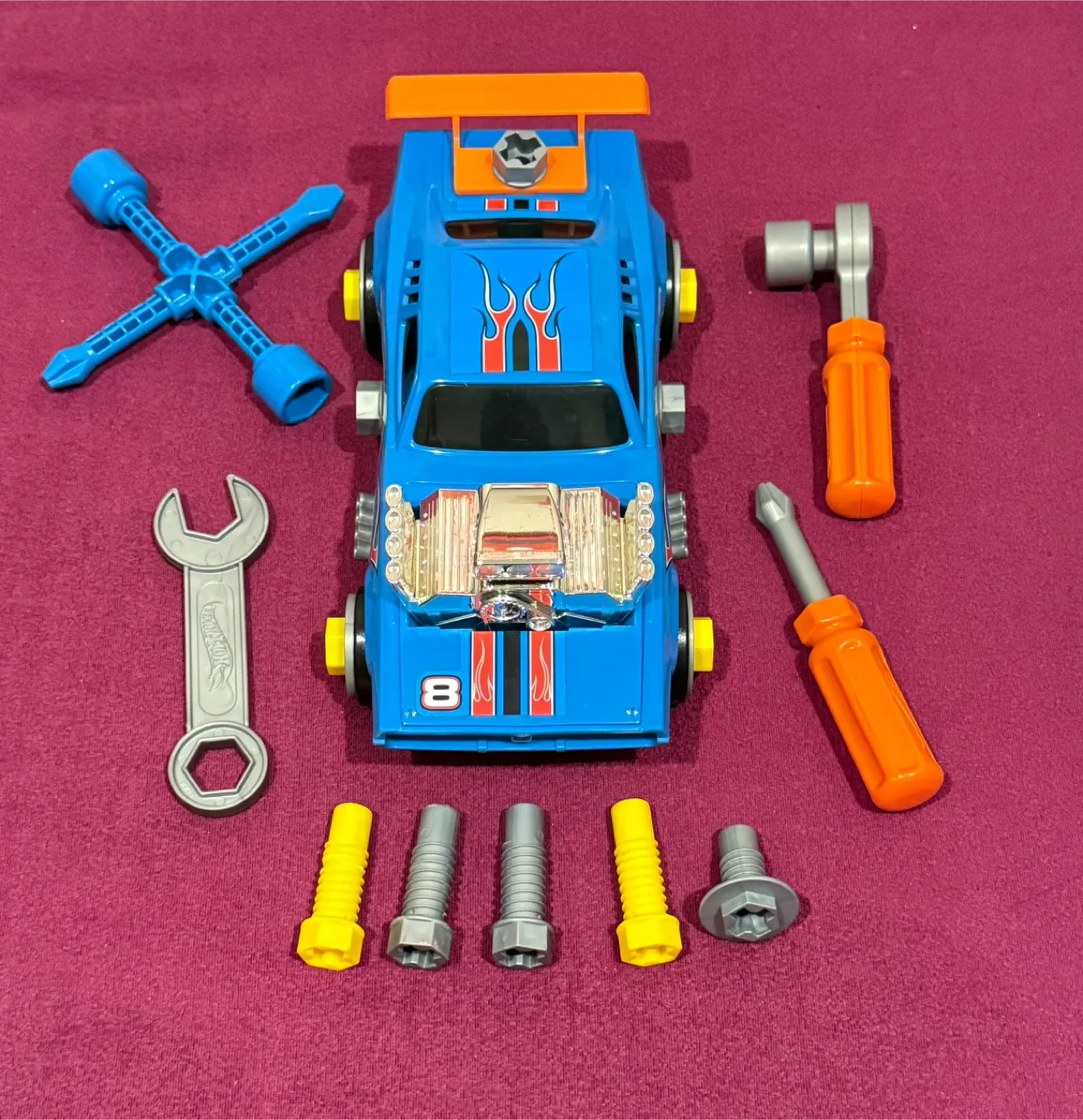 Hot Wheels Ready to Race Car Builder Set thumbnail