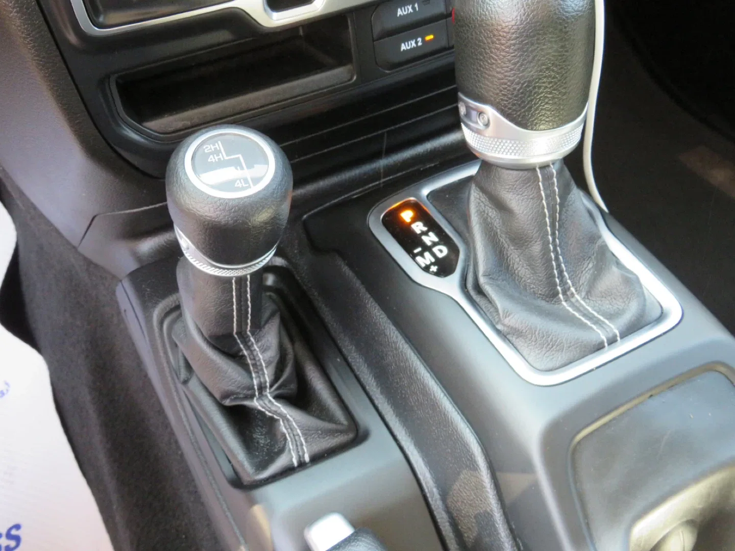 2019 Jeep Wrangler Unlimited Sahara image indicator(8)