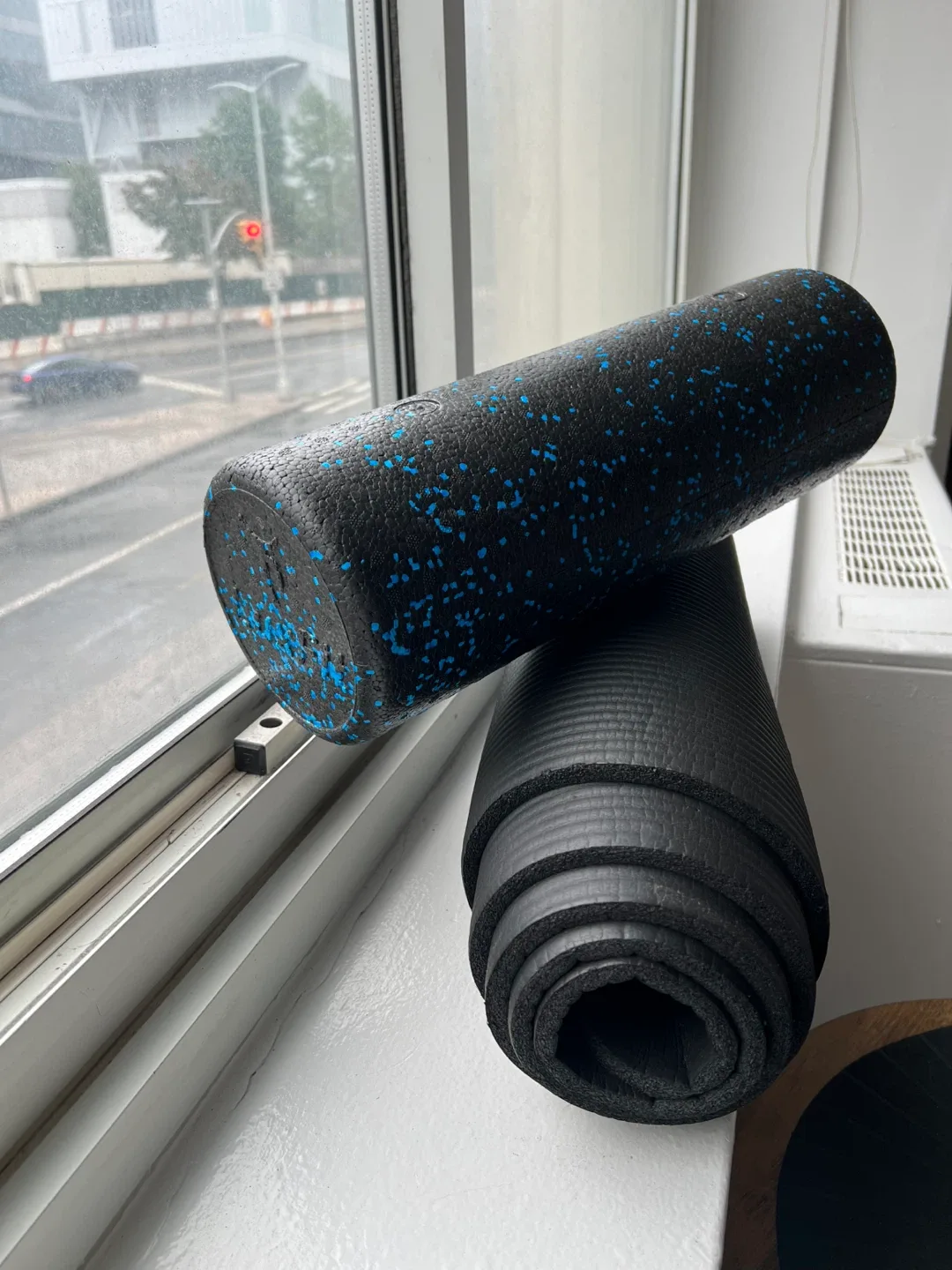 Yoga Mat and Foam Roller Set - Black / MOVING SALE ✈️✈️ thumbnail