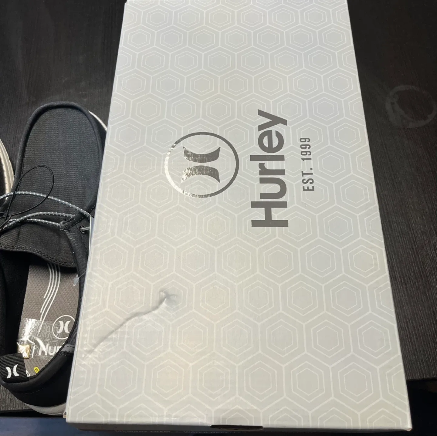 Hurley Laguna-New in box -Black Men's-size 9 image indicator(3)