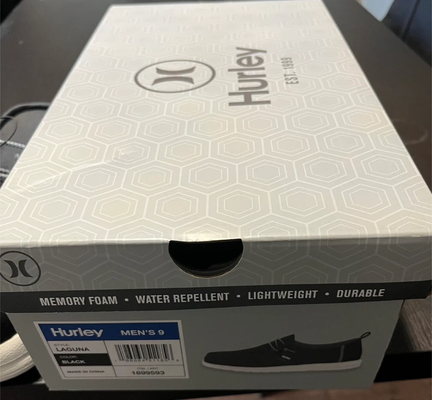 Hurley Laguna-New in box -Black Men's-size 9 image indicator(4)