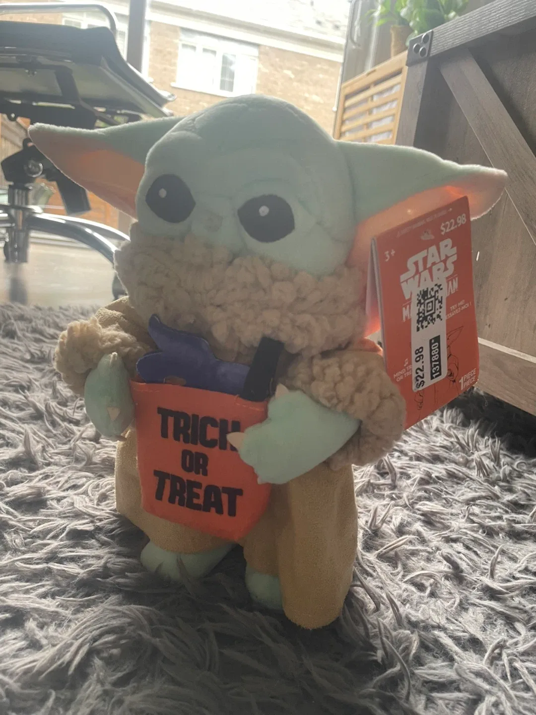 Star Wars The Mandalorian Grogu Plush - Halloween image indicator(3)