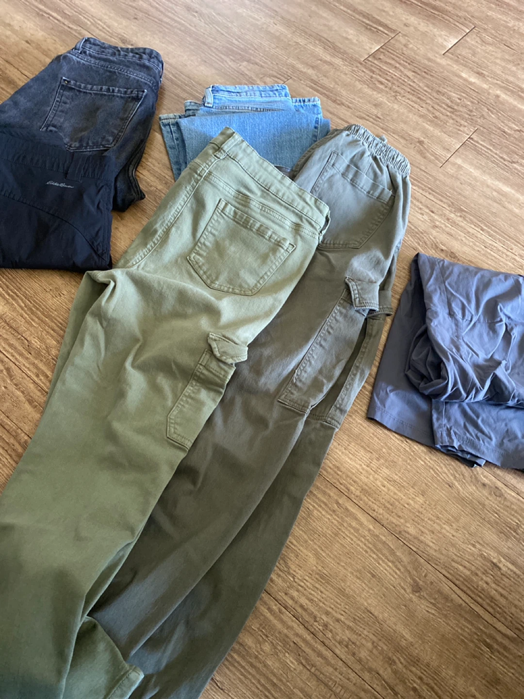 Women clothing small to medium
