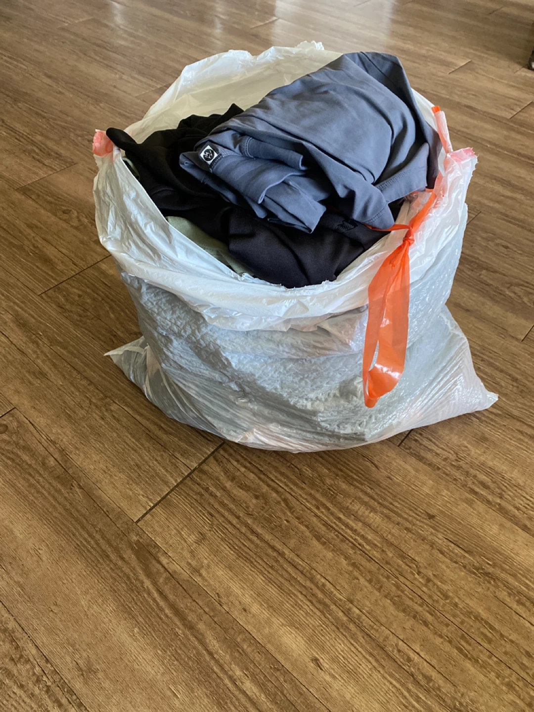 Women clothing small to medium - photo 2