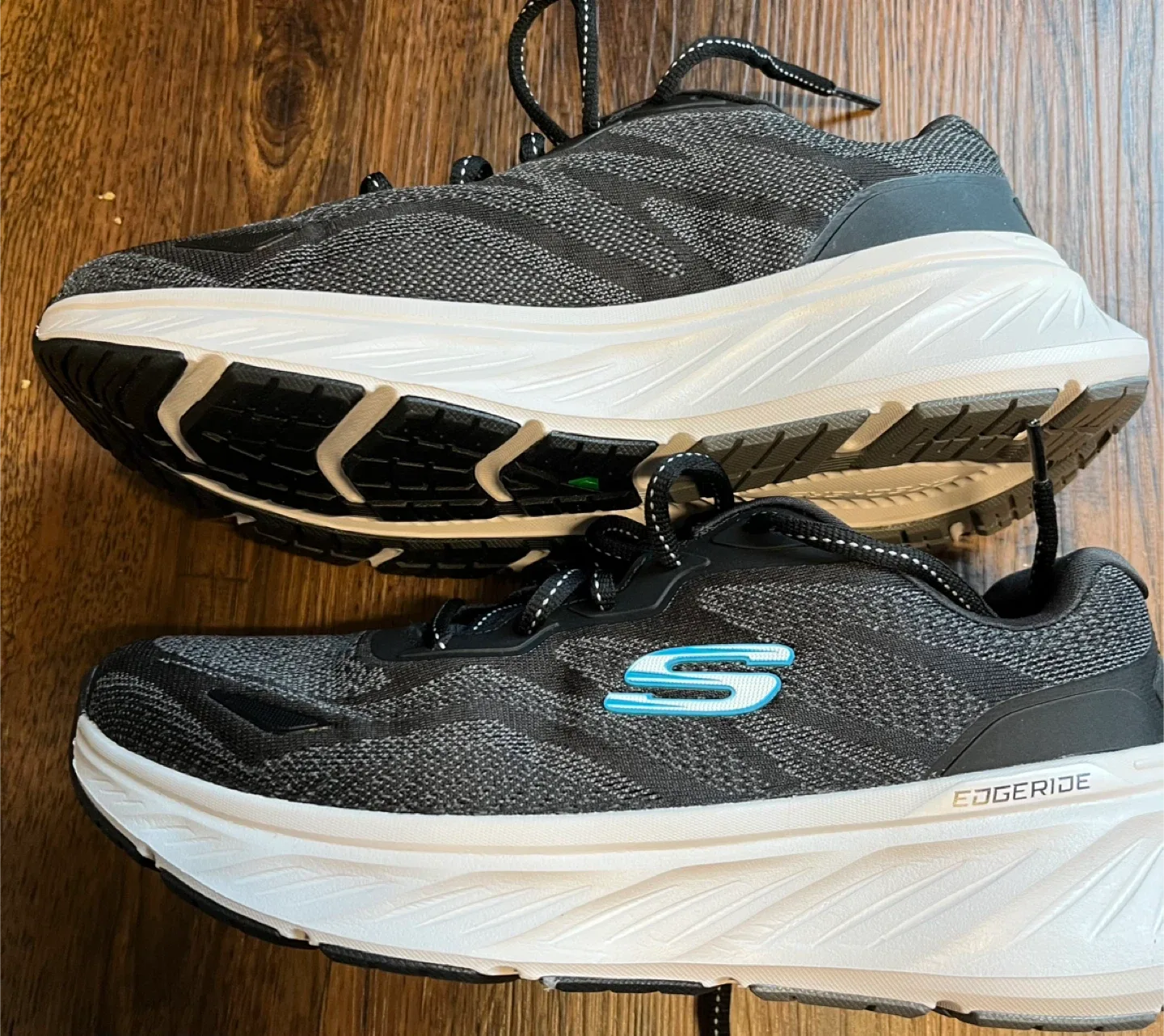 Skechers Edgeride - New - Black Running Shoes US 8.5 image indicator(3)