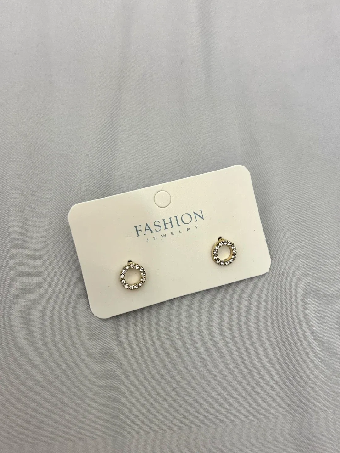 Earrings - free if bundled thumbnail