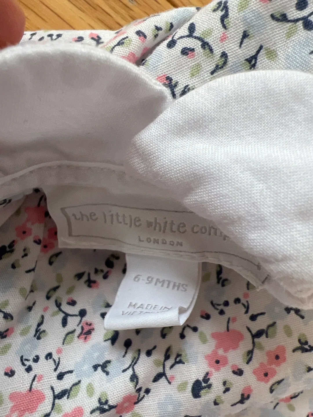 Ralph Lauren, Petit Bateau, Jacadi, White Company - 6 Month image indicator(6)