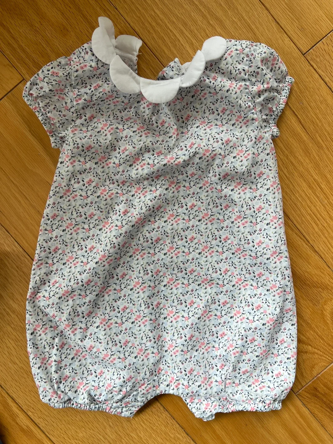 Ralph Lauren, Petit Bateau, Jacadi, White Company - 6 Month image indicator(5)