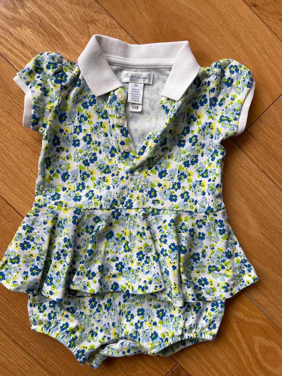 Ralph Lauren, Petit Bateau, Jacadi, White Company - 6 Month image indicator(2)