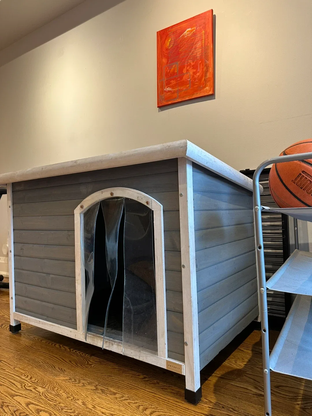 Wood Dog House - Grey Wood image indicator(4)