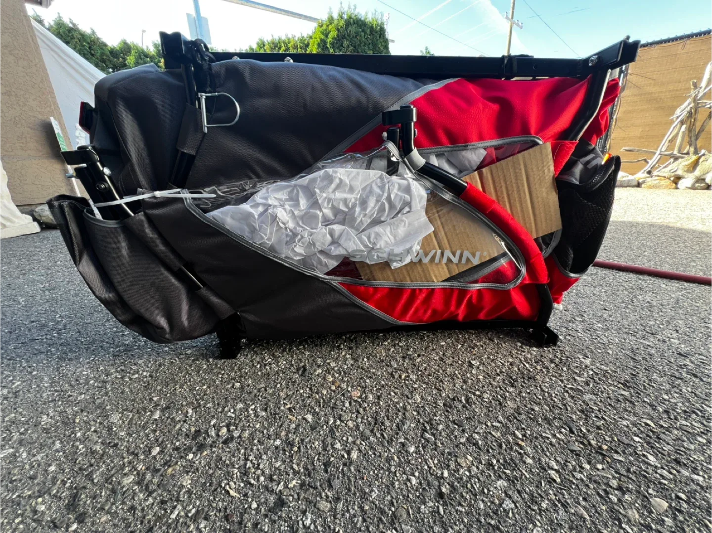 NEW Schwinn Summit Deluxe Bike Trailer - Stroller Kit Included image indicator(4)