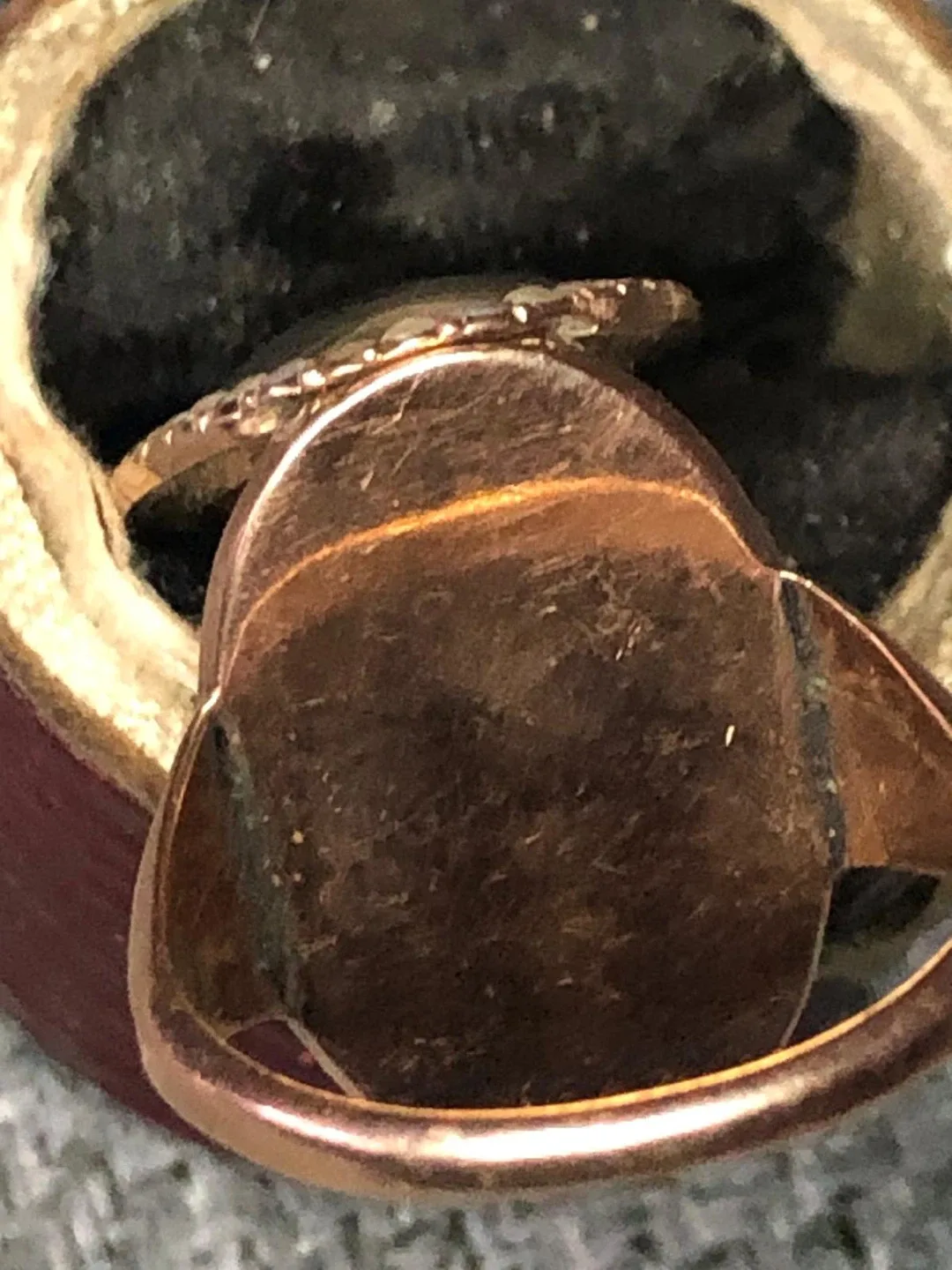 Vintage Cameo Ring in Gold 14 k Setting image indicator(8)