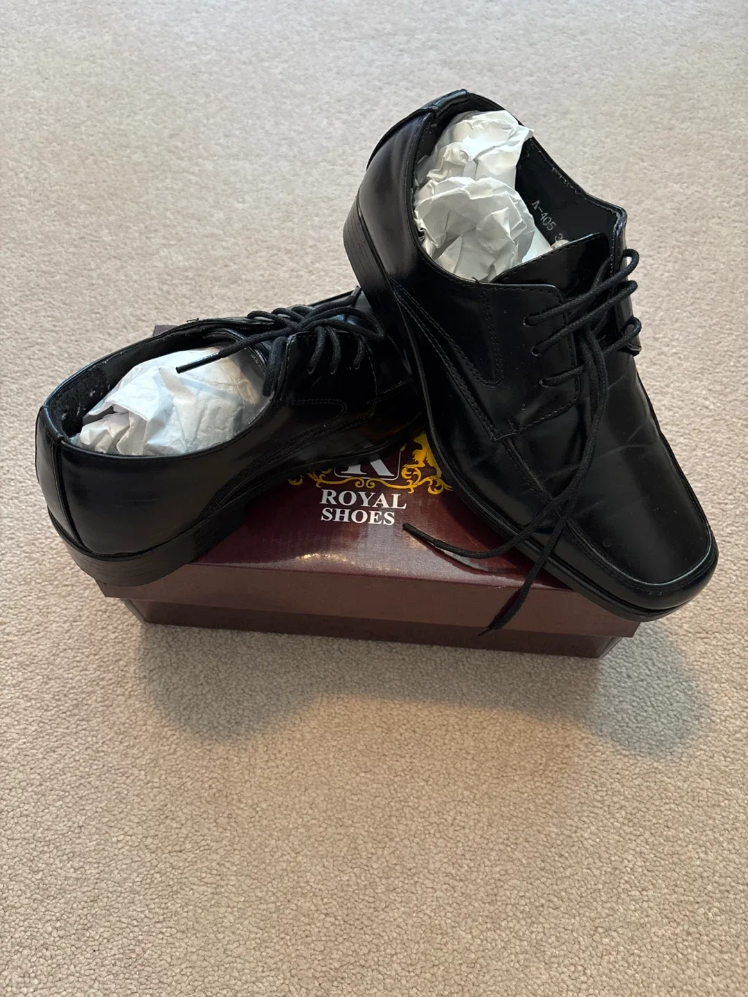 Royal Shoes Black Dress Shoes - Size 3 image indicator(5)