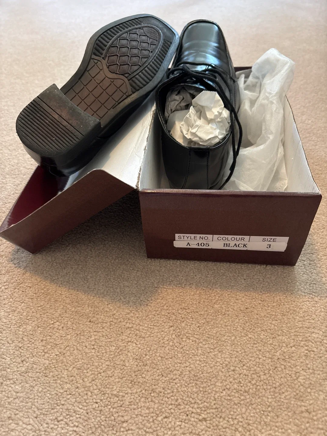 Royal Shoes Black Dress Shoes - Size 3 image indicator(2)