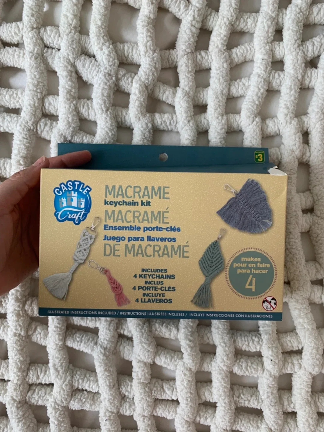 Castle Craft Macrame Keychain Kit - New