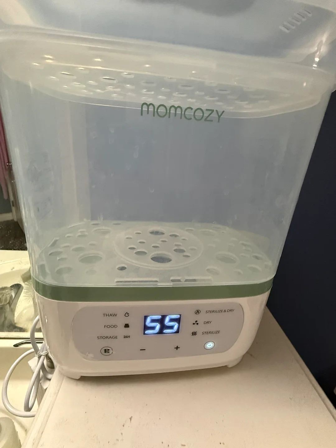 Momcozy Baby Bottle Sterilizer and Dryer image indicator(3)