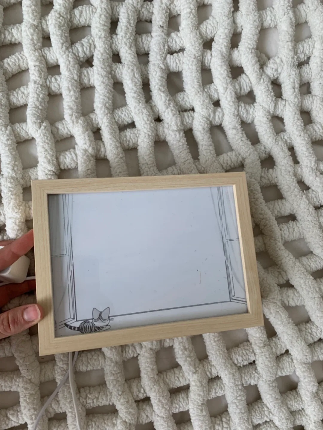 New Digital Photo Frame with USB Charger