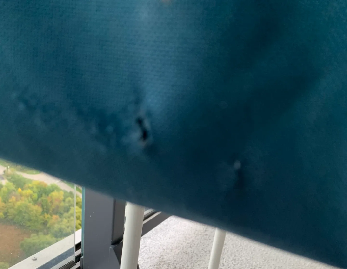 “Athletic Works” Rolling Duffle Bag image indicator(6)