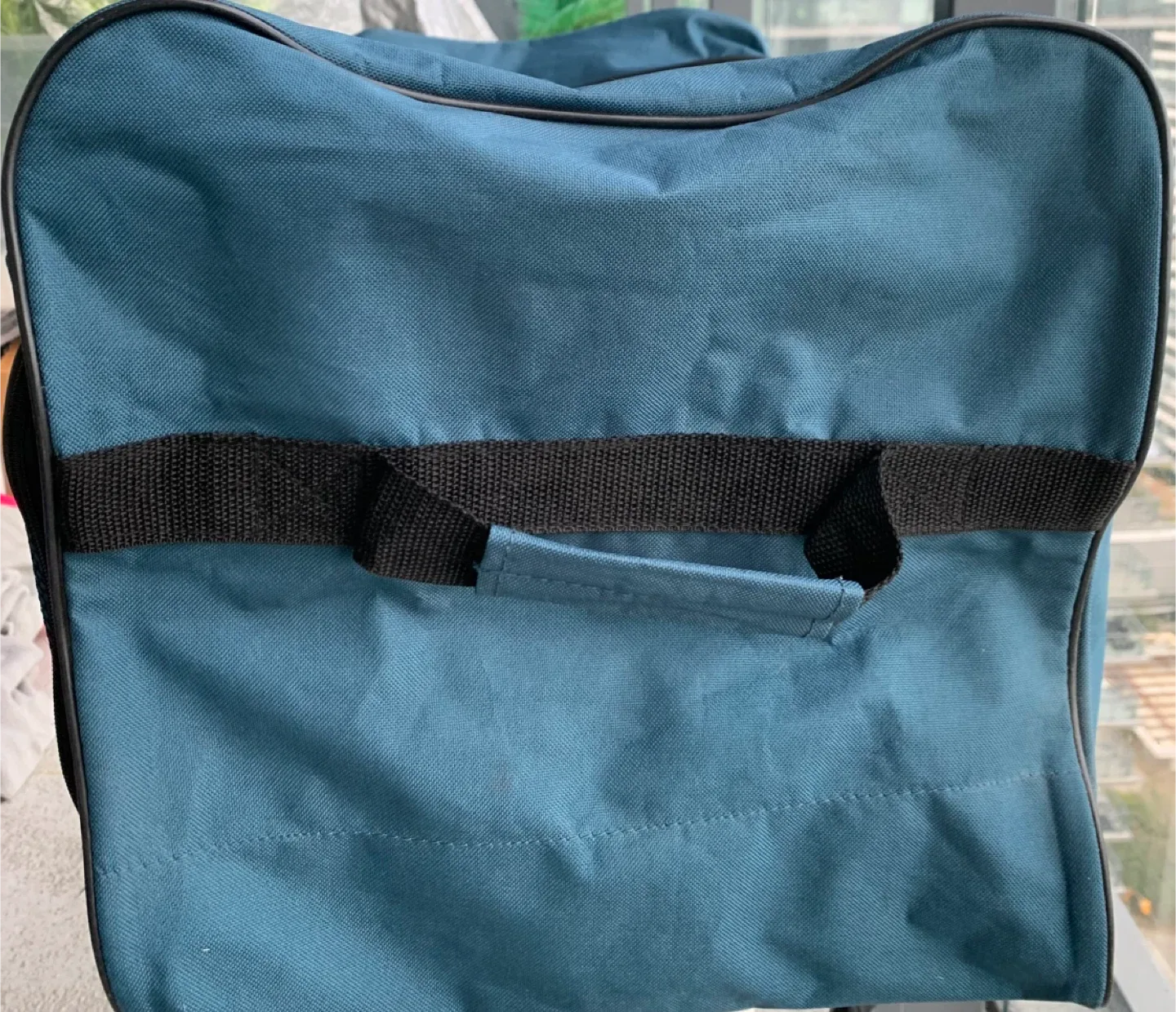 “Athletic Works” Rolling Duffle Bag image indicator(8)