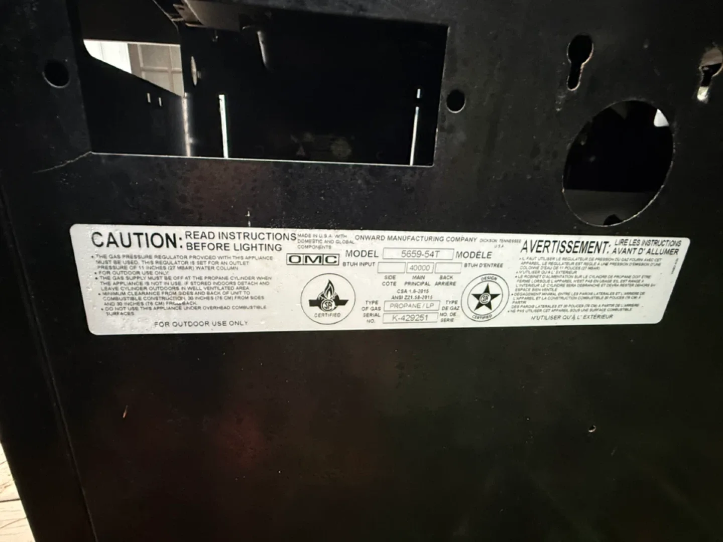 Sterling 4-Burner Propane BBQ Grill image indicator(2)