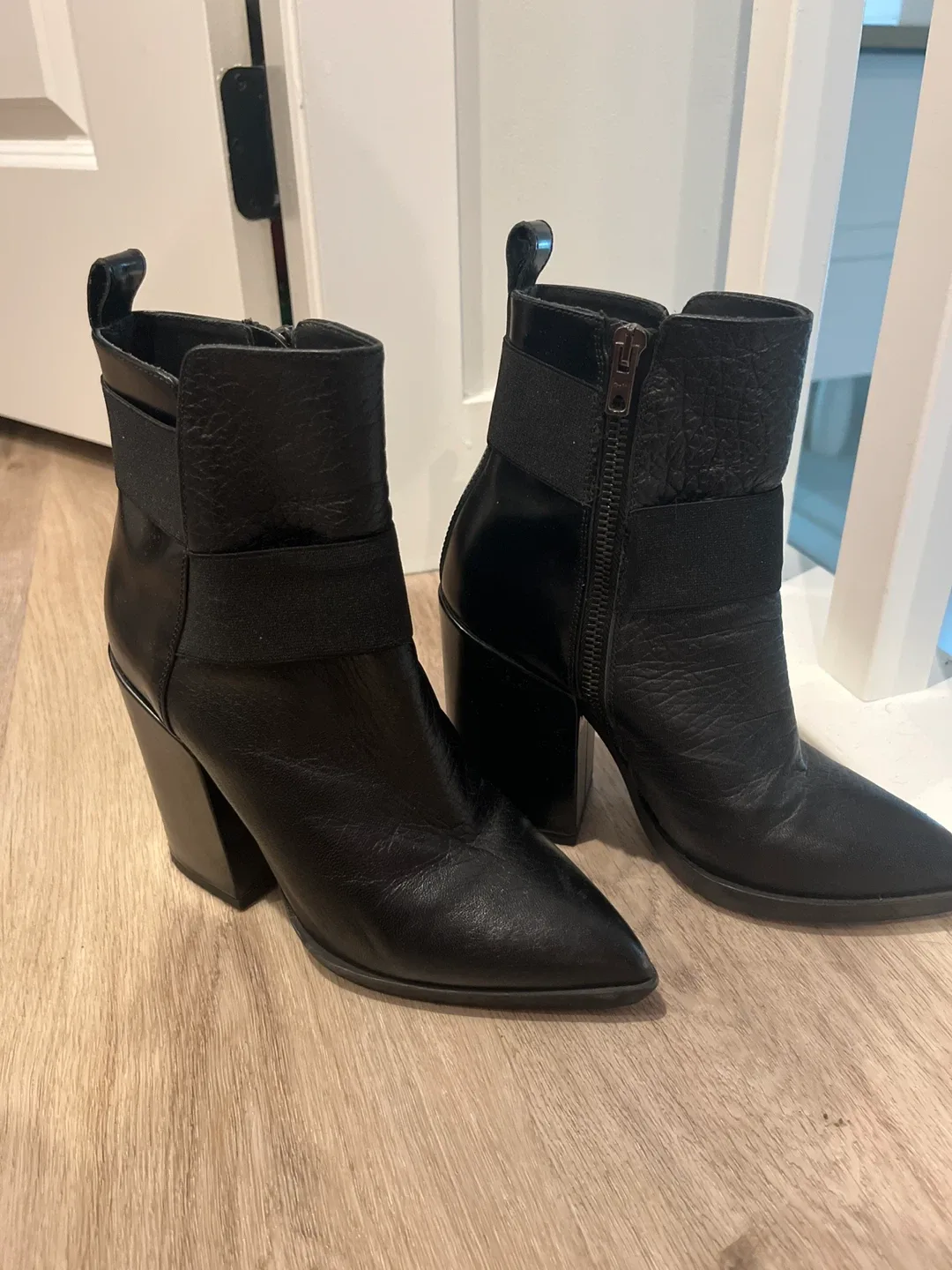 Black Leather Ankle Boots - Size 37 image indicator(3)