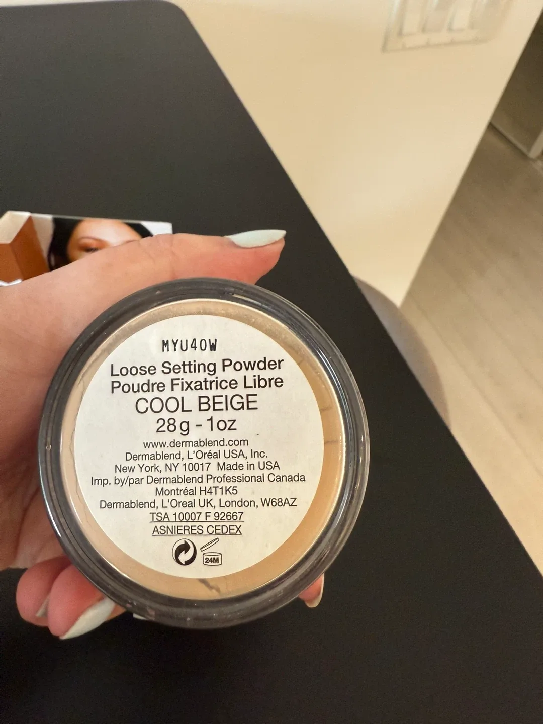 Set of cosmetics image indicator(9)