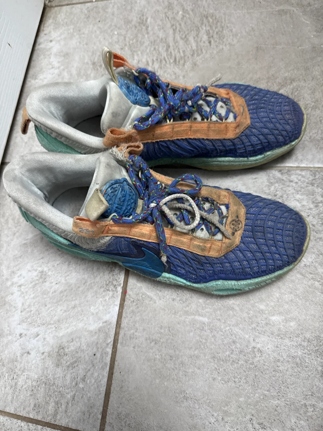 Adidas Running Shoes - photo 2