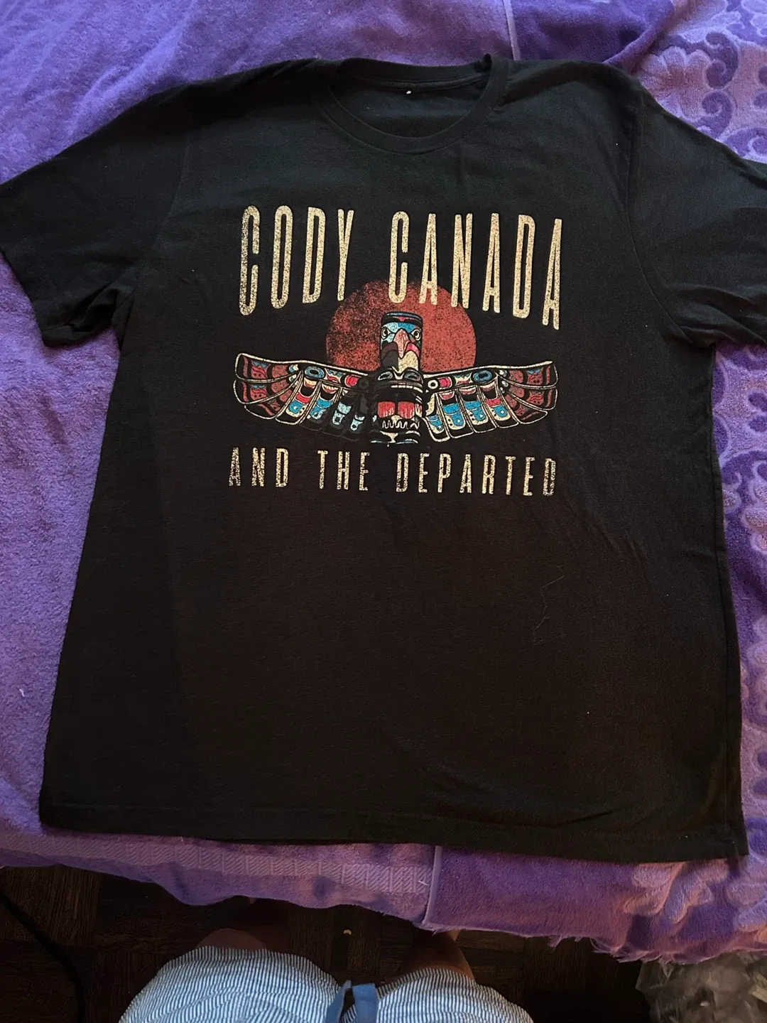 T-Shirt Cody totem canada image indicator(2)